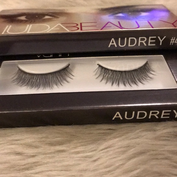 🎁BUY 2 GET 1 FREE‼️AUDREY REAL MINX FALSE LASHES - Picture 4 of 4